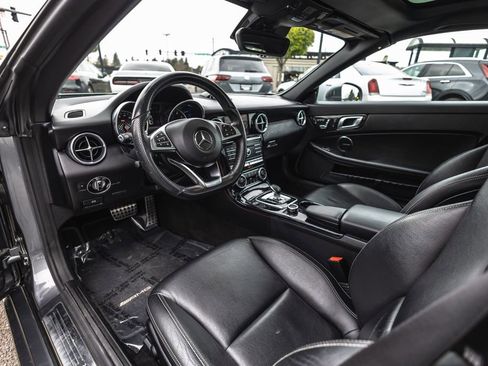 Used 2017 Mercedes-Benz SLC 300 image 22