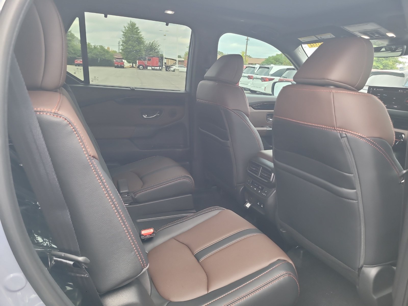 New 2026 Honda Pilot TrailSport image 30