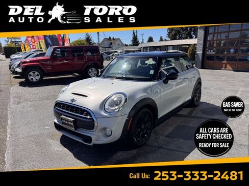 Used 2018 MINI Cooper S FWD image 1