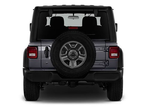 Used 2023 Jeep Wrangler Unlimited Sahara w/ Cold Weather Group AWD/4WD image 6