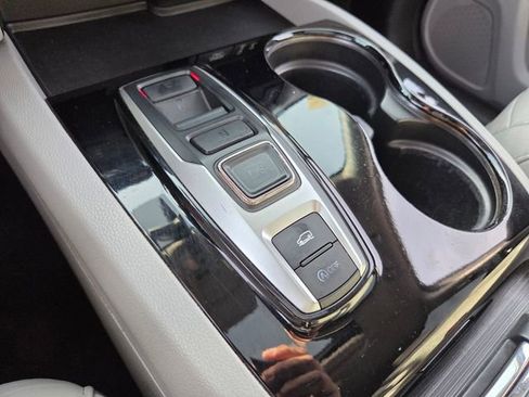 Used 2017 Honda Pilot Touring image 31