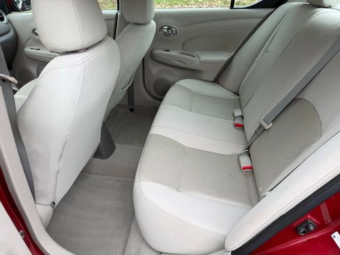 Used 2016 Nissan Versa SV image 11