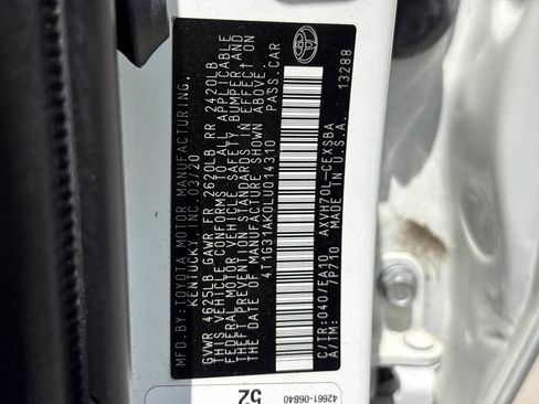 Used 2020 Toyota Camry SE w/ Carpet Mat Package FWD image 29