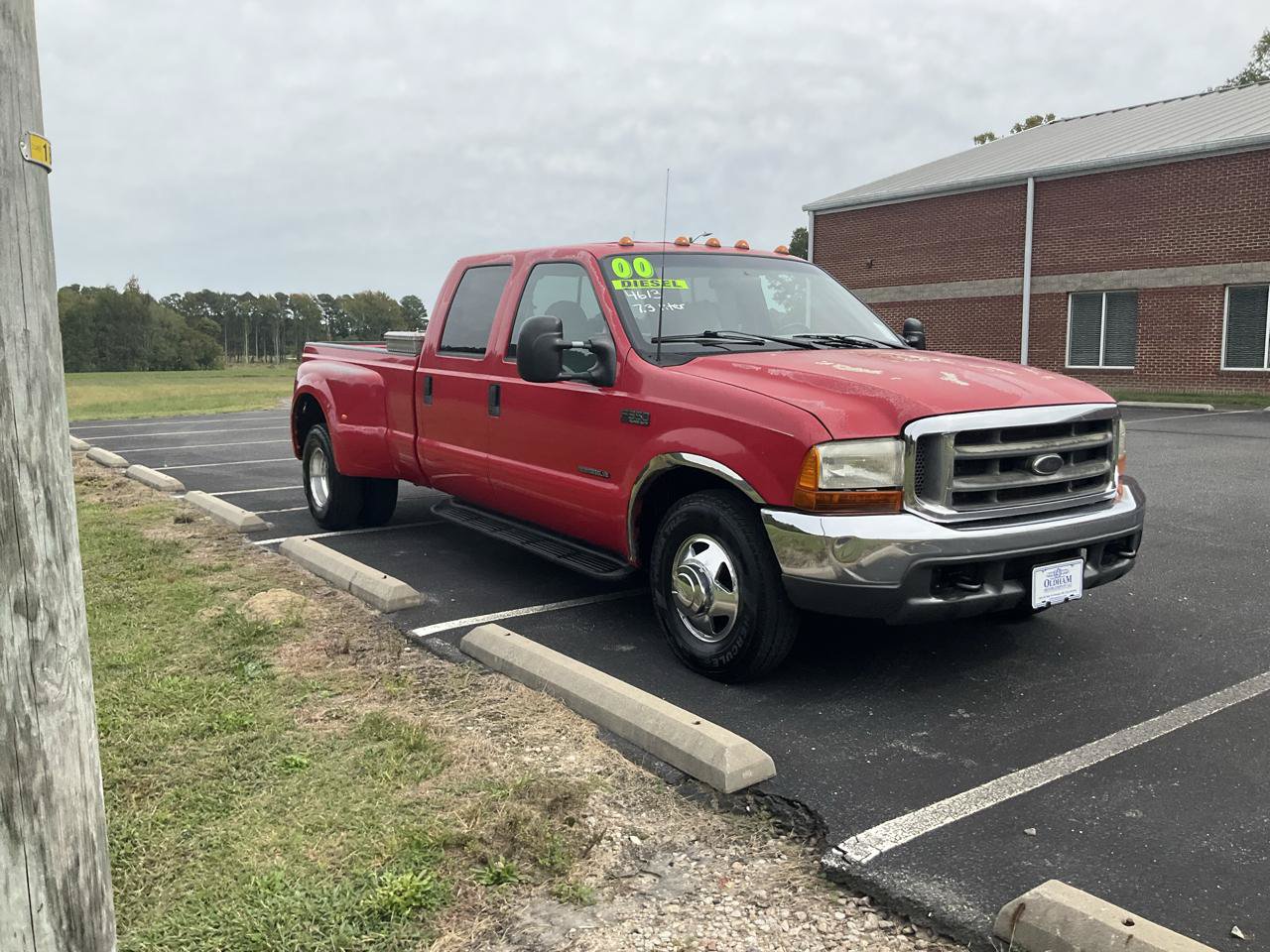 Used 2000 Ford F350 XLT RWD image 2