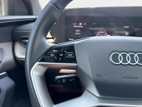 Used 2025 Audi Q5 Premium w/ Convenience Package AWD/4WD image 28