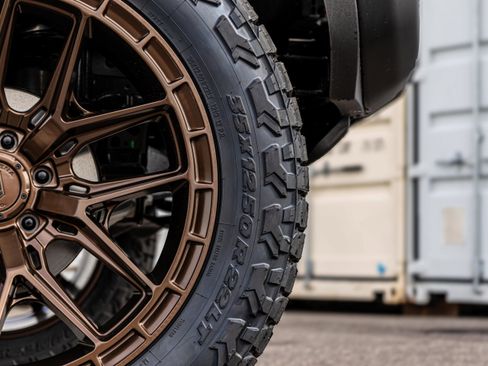 New 2025 Ford Bronco Badlands AWD/4WD image 15