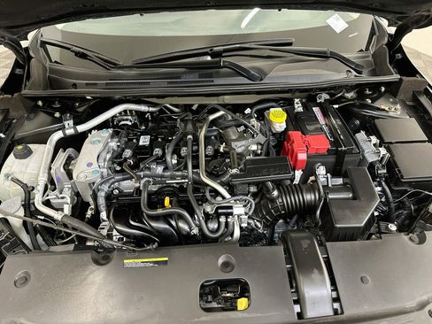 Used 2024 Nissan Sentra S FWD image 33
