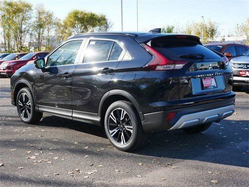 New 2026 Mitsubishi Eclipse Cross SE image 2
