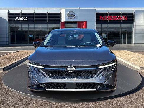 New 2026 Nissan Sentra SL w/ Floor Mat Package FWD image 2