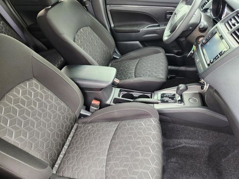 Used 2022 Mitsubishi Outlander Sport ES FWD image 10