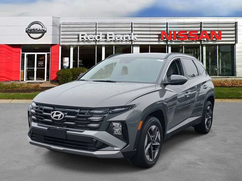 Used 2025 Hyundai Tucson SEL AWD/4WD image 4