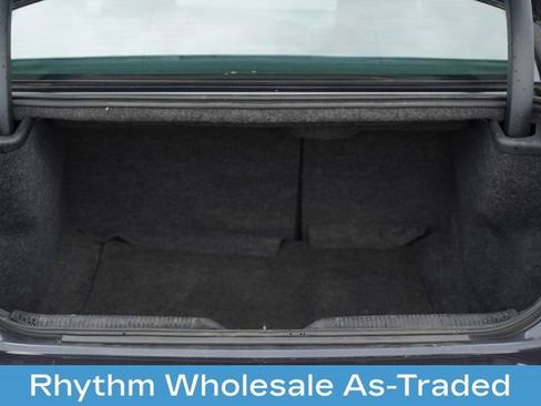 Used 2018 Dodge Charger SXT image 16