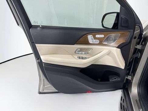 Certified 2023 Mercedes-Benz GLS 450 4MATIC image 25