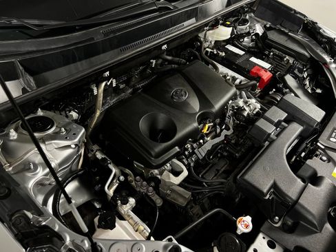 Certified 2024 Toyota RAV4 XLE FWD image 10