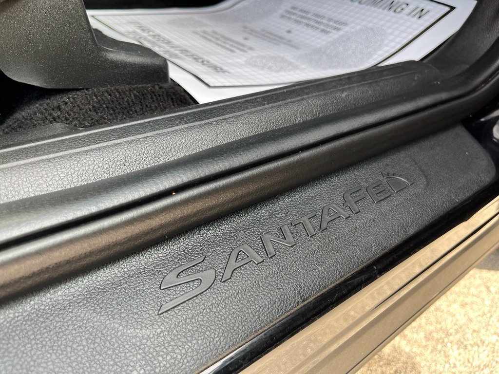 Used 2023 Hyundai Santa Fe SEL AWD/4WD image 37