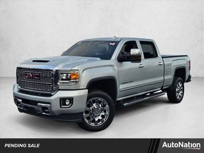 Used 2019 GMC Sierra 2500 Denali w/ Duramax Plus Package