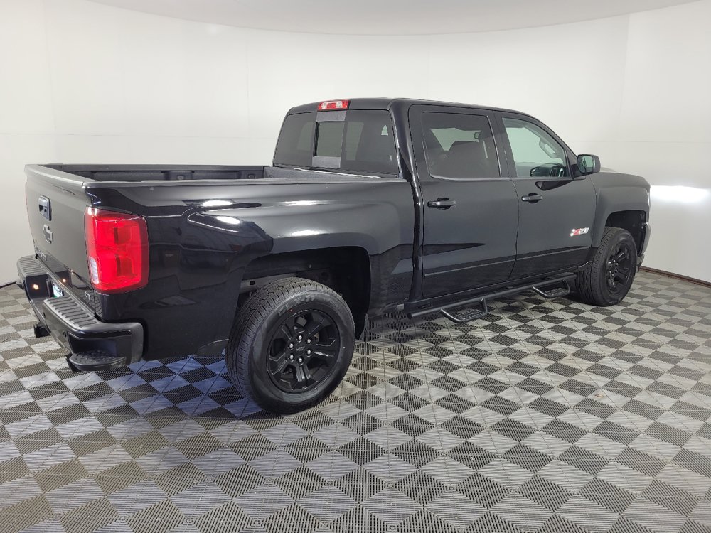Used 2017 Chevrolet Silverado 1500 LTZ Z71 w/ Midnight Edition AWD/4WD image 10