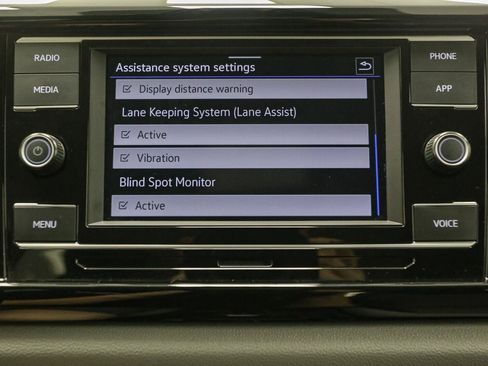 Certified 2024 Volkswagen Taos S FWD image 29