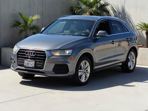 Used 2016 Audi Q3 2.0T Premium Plus w/ Technology Package image 3