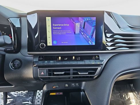 Certified 2025 Toyota Camry SE w/ Convenience Package FWD image 14