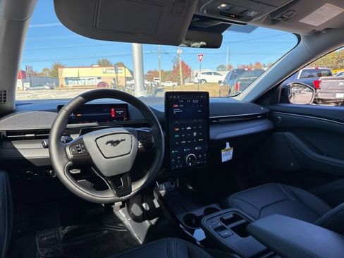 New 2025 Ford Mustang Mach-E Premium image 23