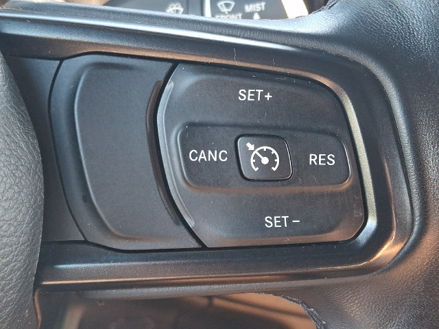 Used 2018 Jeep Wrangler Unlimited Sport S AWD/4WD image 23