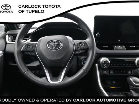 Used 2023 Toyota RAV4 XSE AWD/4WD image 28
