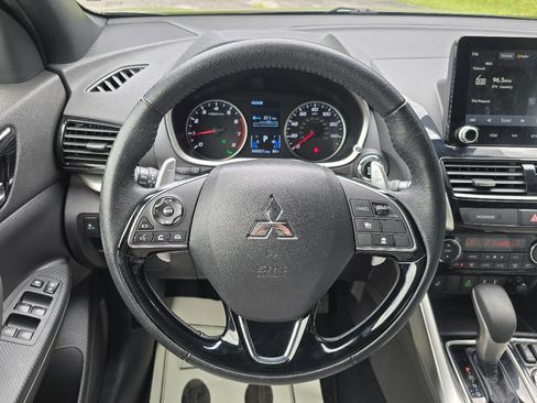Used 2024 Mitsubishi Eclipse Cross SEL AWD/4WD image 15