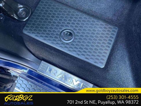 Used 2017 RAM 1500 Limited image 24