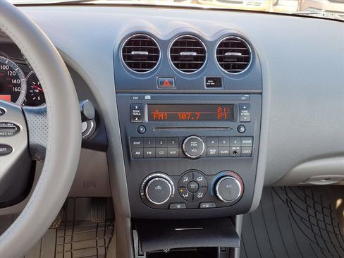 Used 2012 Nissan Altima 2.5 S w/ 20th Anniversary Pkg image 15