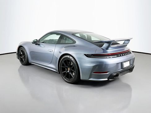 Certified 2025 Porsche 911 Carrera RWD image 3