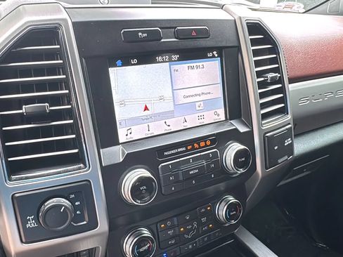 Used 2019 Ford F250 Platinum AWD/4WD image 16