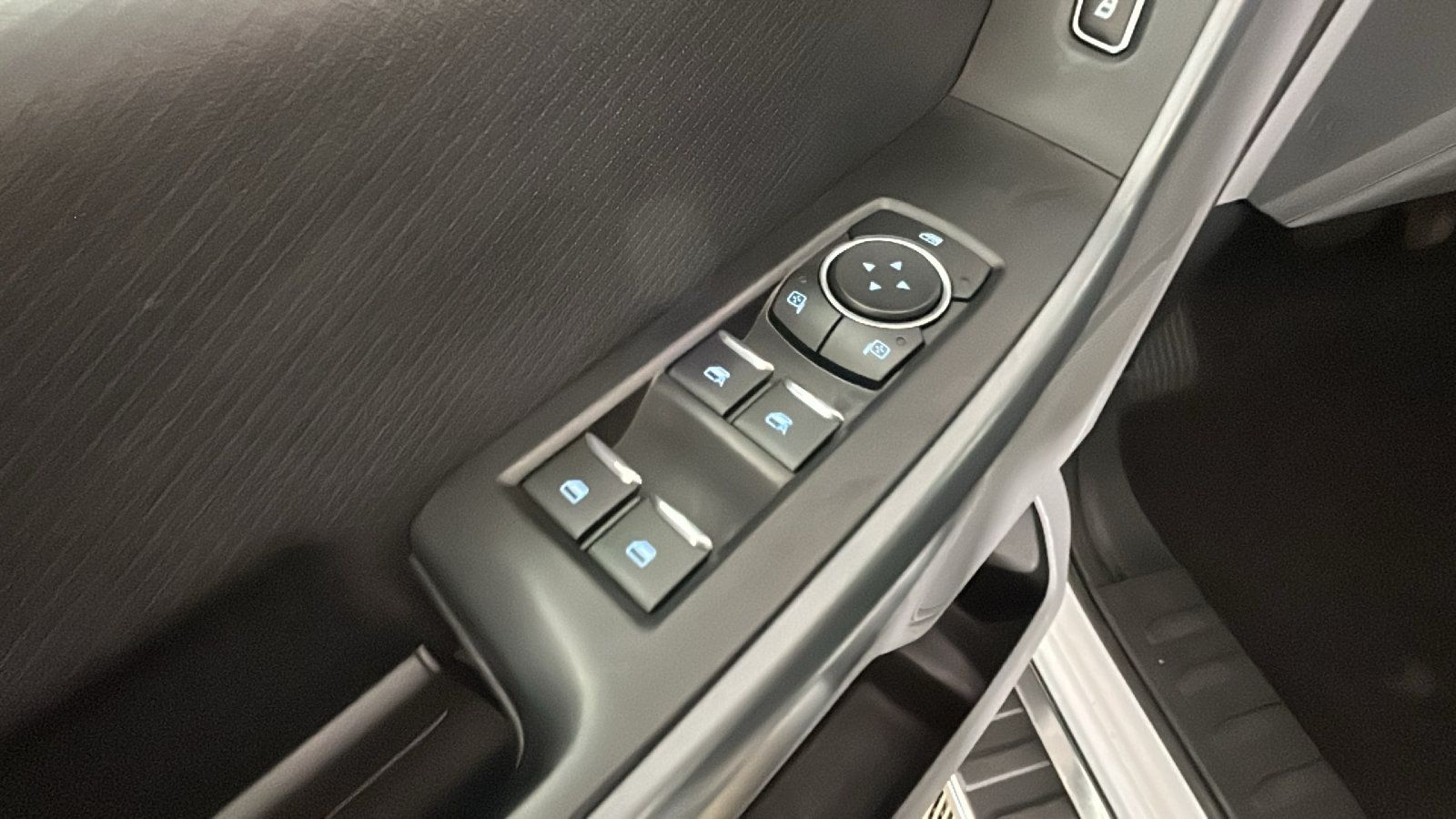 Used 2023 Ford F150 XLT w/ XTR Package AWD/4WD image 12