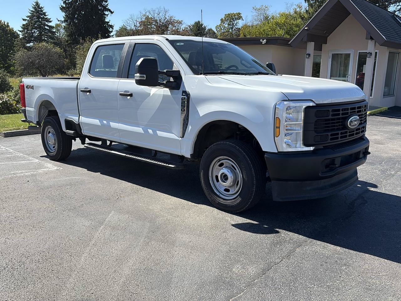 Used 2026 Ford F250 XL AWD/4WD image 3