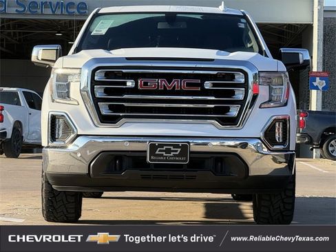 Used 2021 GMC Sierra 1500 SLT image 3