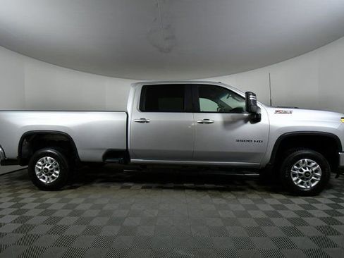 Used 2022 Chevrolet Silverado 3500 LT image 15