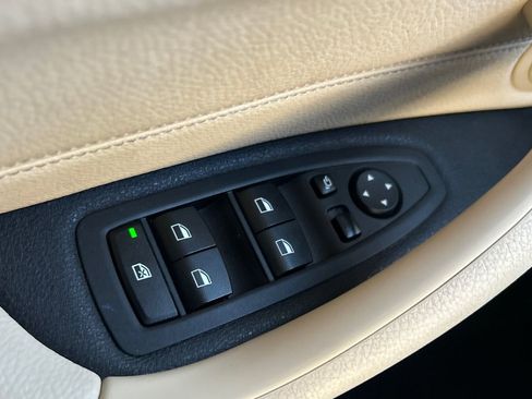 Used 2018 BMW X1 xDrive28i image 35