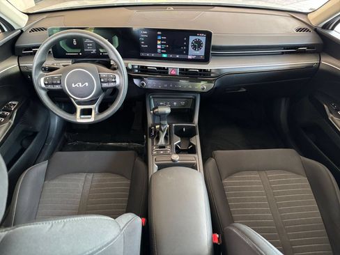 Used 2025 Kia K5 LXS FWD image 32