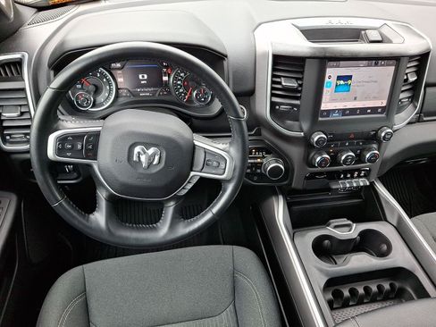 Used 2023 RAM 1500 Big Horn AWD/4WD image 13