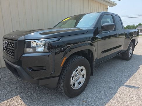 Used 2022 Nissan Frontier S w/ Technology Package AWD/4WD image 11