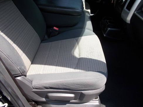Used 2012 RAM 1500 Classic SLT AWD/4WD image 21