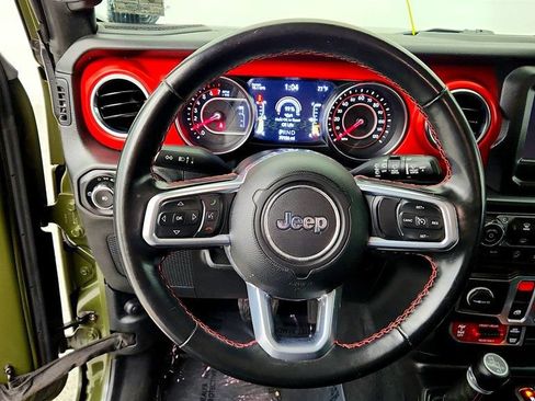 Used 2021 Jeep Wrangler Rubicon w/ LED Lighting Group AWD/4WD image 14
