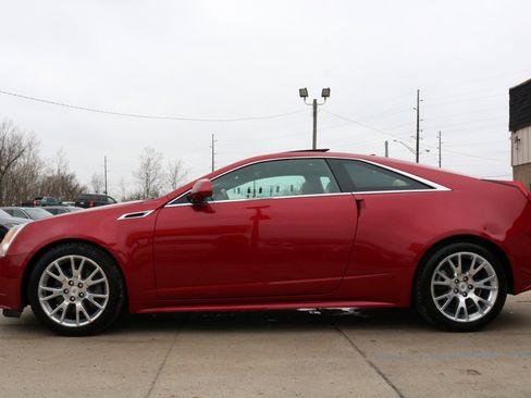 Used 2011 Cadillac CTS Premium image 19