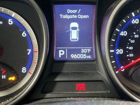 Used 2013 Hyundai Santa Fe GLS w/ Popular Equipment Pkg image 7