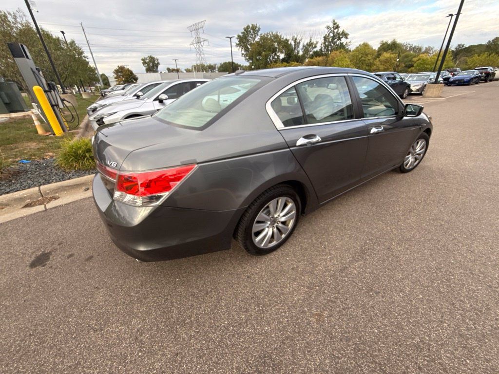 Used 2011 Honda Accord EX-L image 14