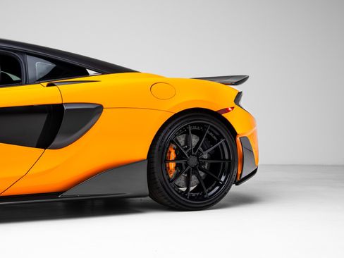 Used 2019 McLaren 600LT image 17