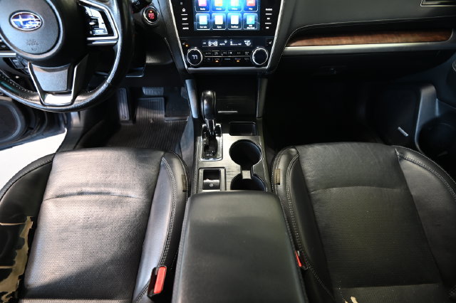 Used 2018 Subaru Outback 2.5i Limited AWD/4WD image 28