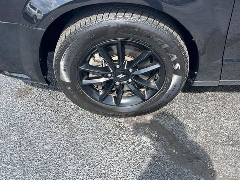 Used 2019 Dodge Grand Caravan GT image 33