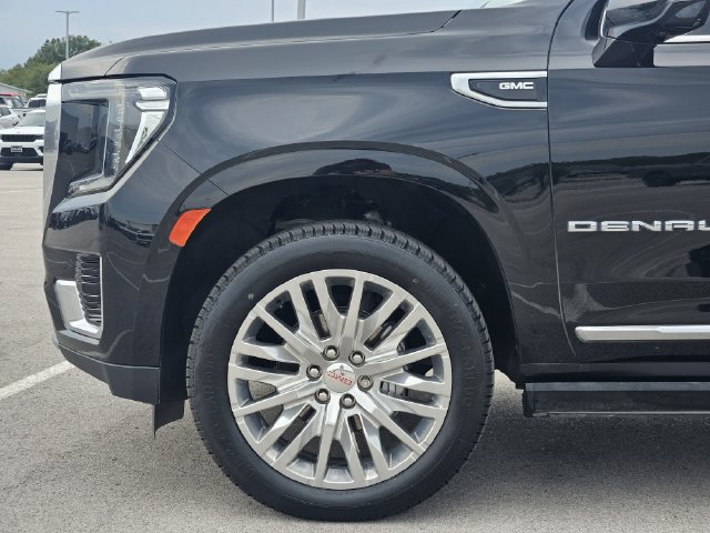 Used 2023 GMC Yukon XL Denali w/ Max Trailering Package AWD/4WD image 8