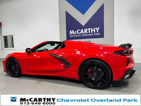 Used 2020 Chevrolet Corvette Stingray Convertible w/ Z51 Performance Package image 7